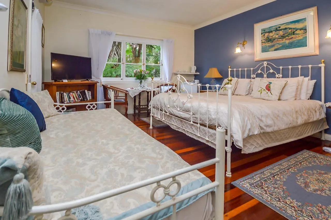 Amore Mt Tamborine Brisbane Bed & Breakfast
