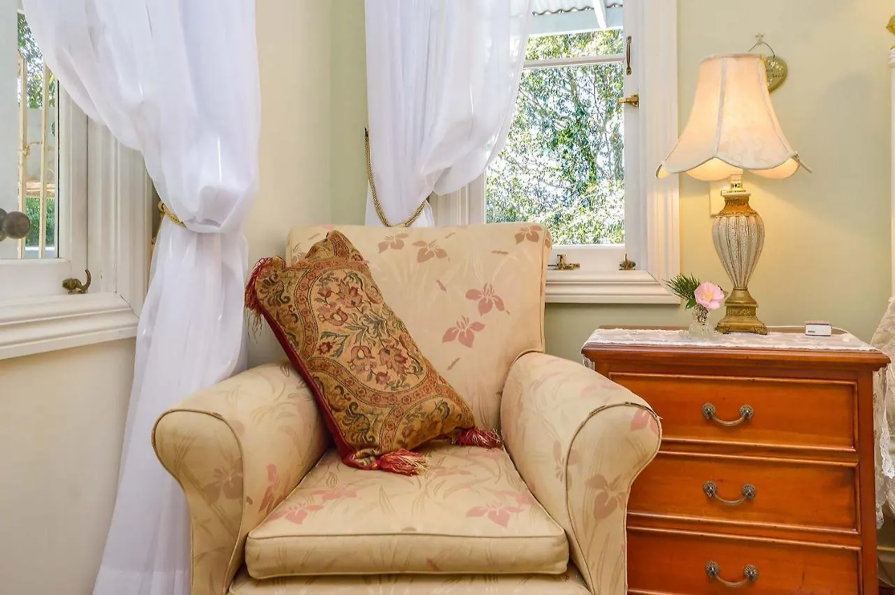 Amore Mt Tamborine Brisbane Bed & Breakfast